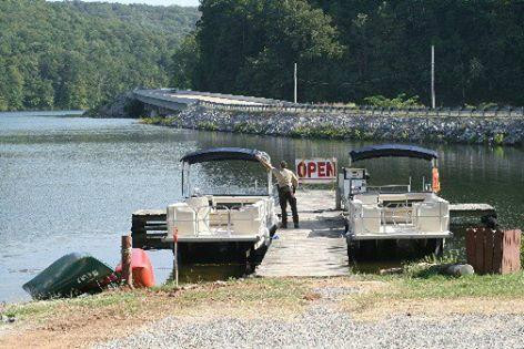 Town Creek Fishing Center-Guntersville必去景点
