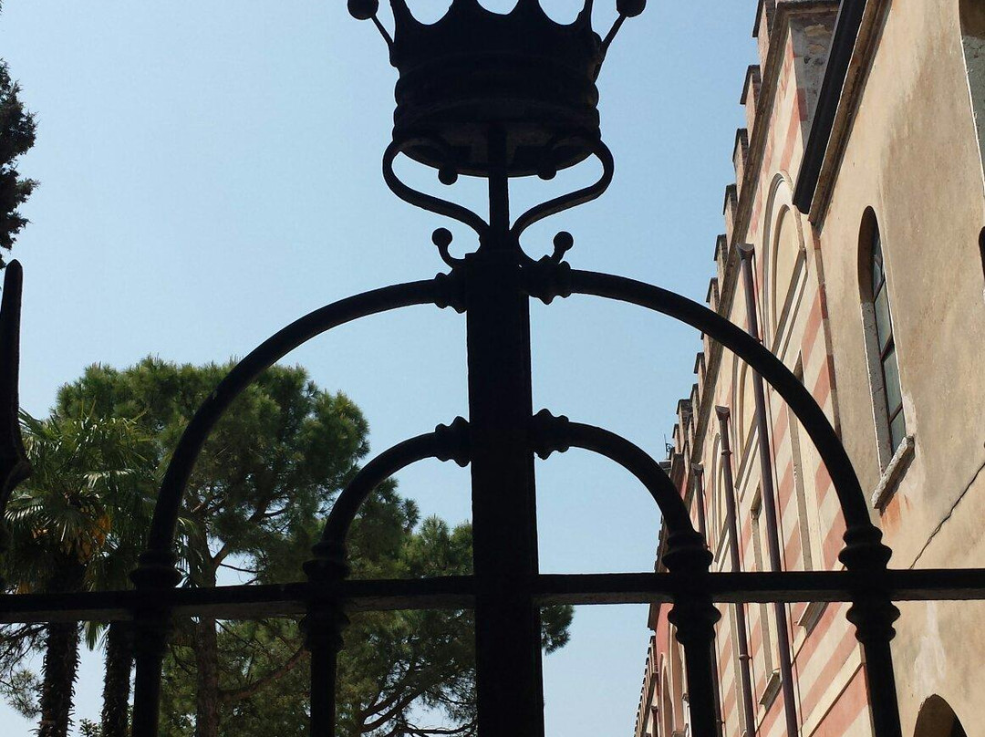 Villa Arrighi-Castellaro Lagusello必去景点