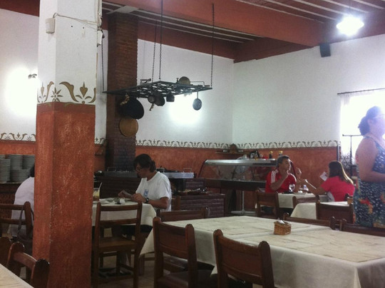 Maria da Fe餐馆和美食-Restaurante Fogao A Lenha Tres Marias