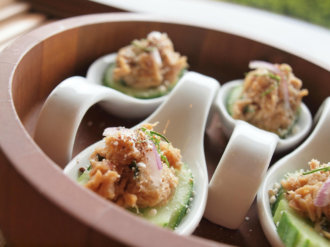 Diamond Beach餐馆和美食-Sai Thai Table and Tea