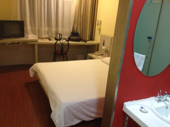 宁波汉庭城隍庙兴宁桥店主图