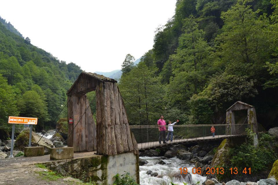 Mencuna Waterfalls-Artvin必去景点