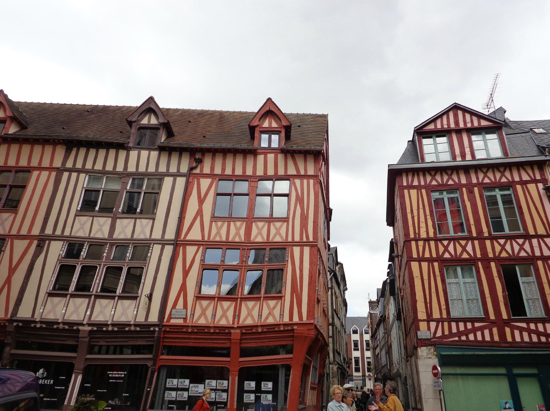 Place de la Pucelle-鲁昂必去景点