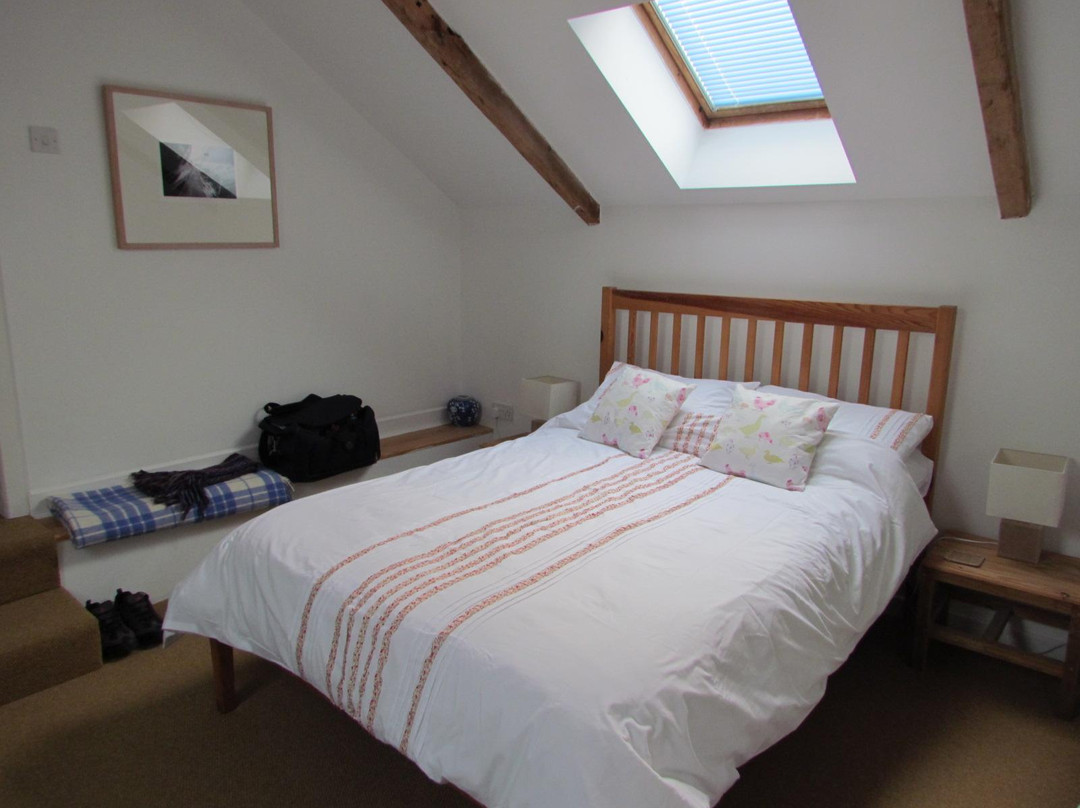 Milford on Sea酒店住宿-Vinegar Hill Pottery B & B