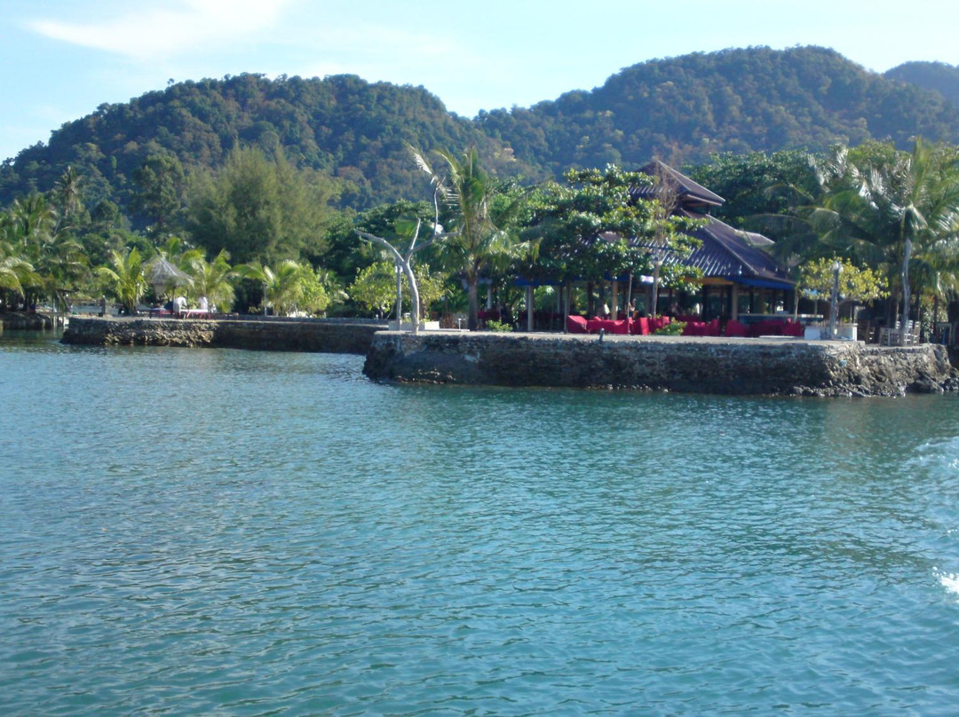 南努尔海滨度假酒店主图