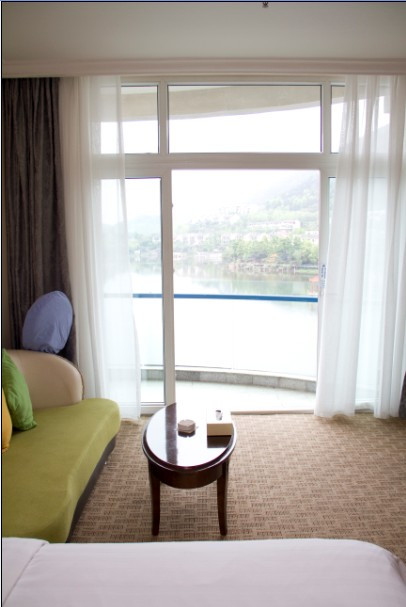 海兰云天海琴酒店主图