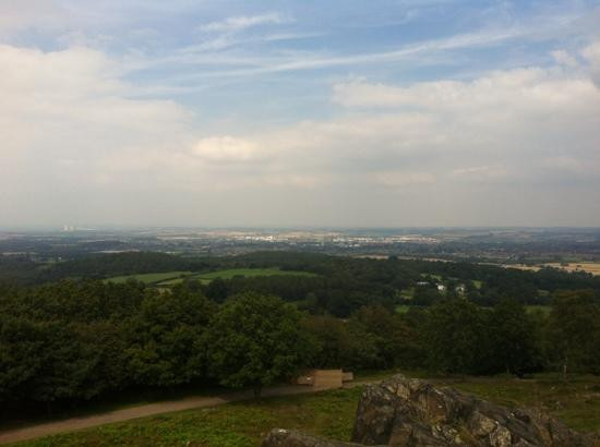 Beacon Hill Country Park景点图片