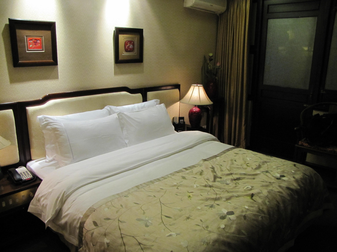 成都圆和圆佛禅酒店主图