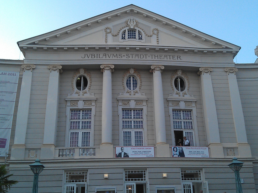 Stadttheater / Buehne Baden景点图片