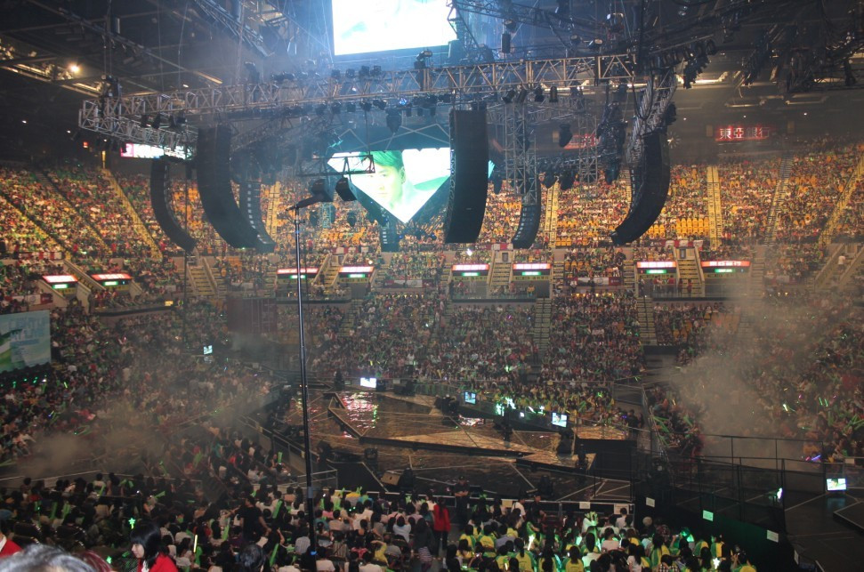 香港体育馆(红馆)-香港必去景点