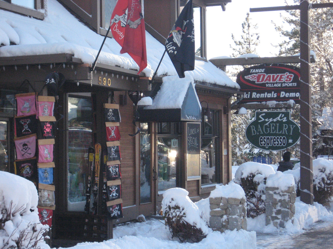 Tahoe Dave's Skis & Boards景点图片