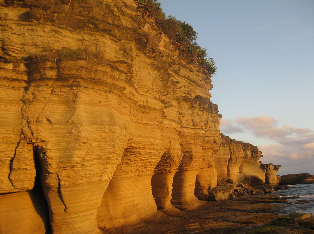 Pillars of Hercules-英吉利海港必去景点