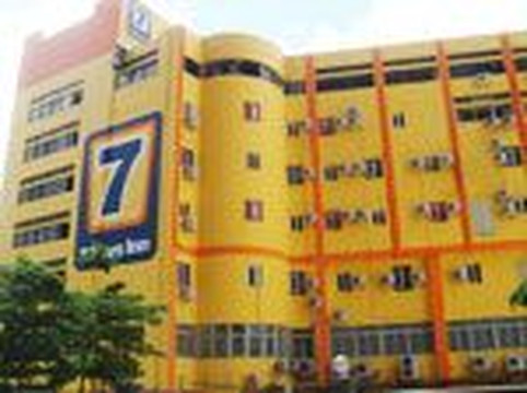 汉庭酒店深圳福田口岸店 主图