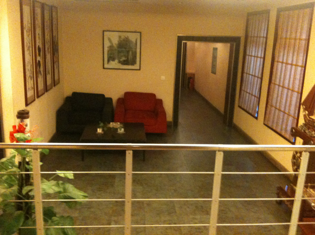 逸家商务酒店主图