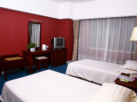 红珊瑚酒店(郑州二七广场火车站店)主图