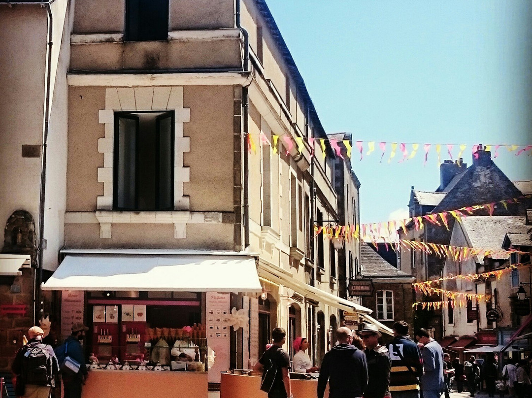 Victoire Et Paloma