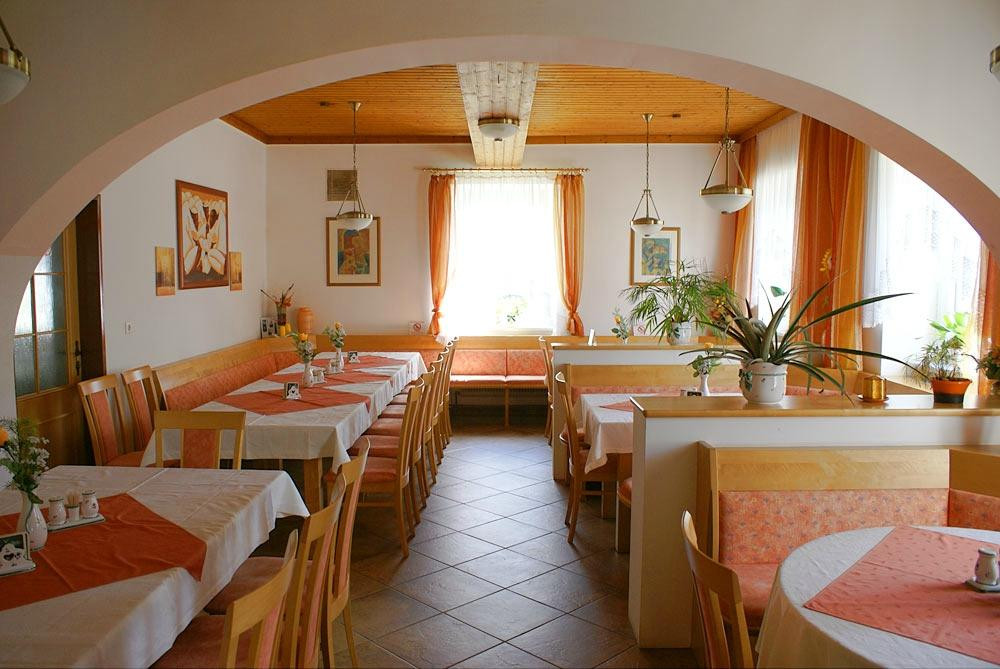 Angern an der March餐馆和美食-Gasthaus Jana Knapkova