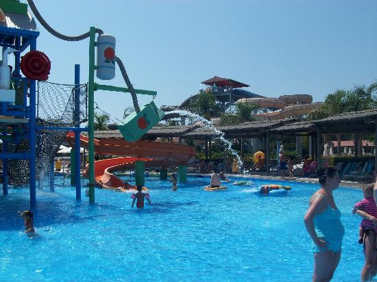 法索里水上公园-利马索尔必去景点