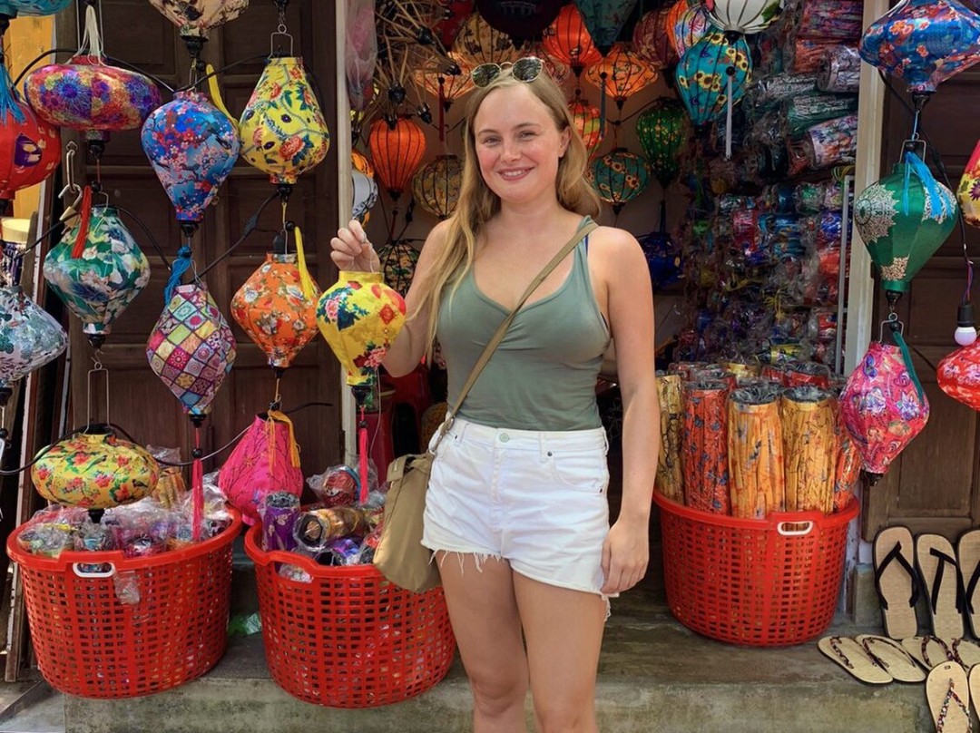 Lantern Making Class With Lynn-会安必去景点