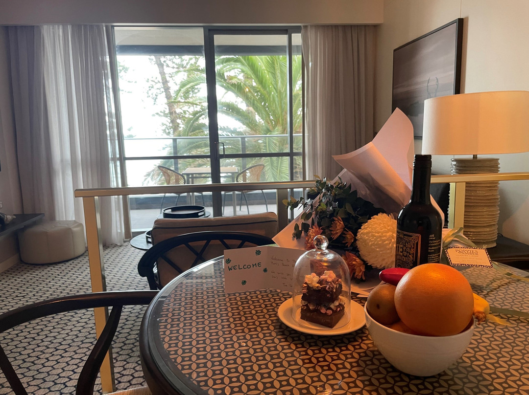 西贝尔曼利海滩酒店主图