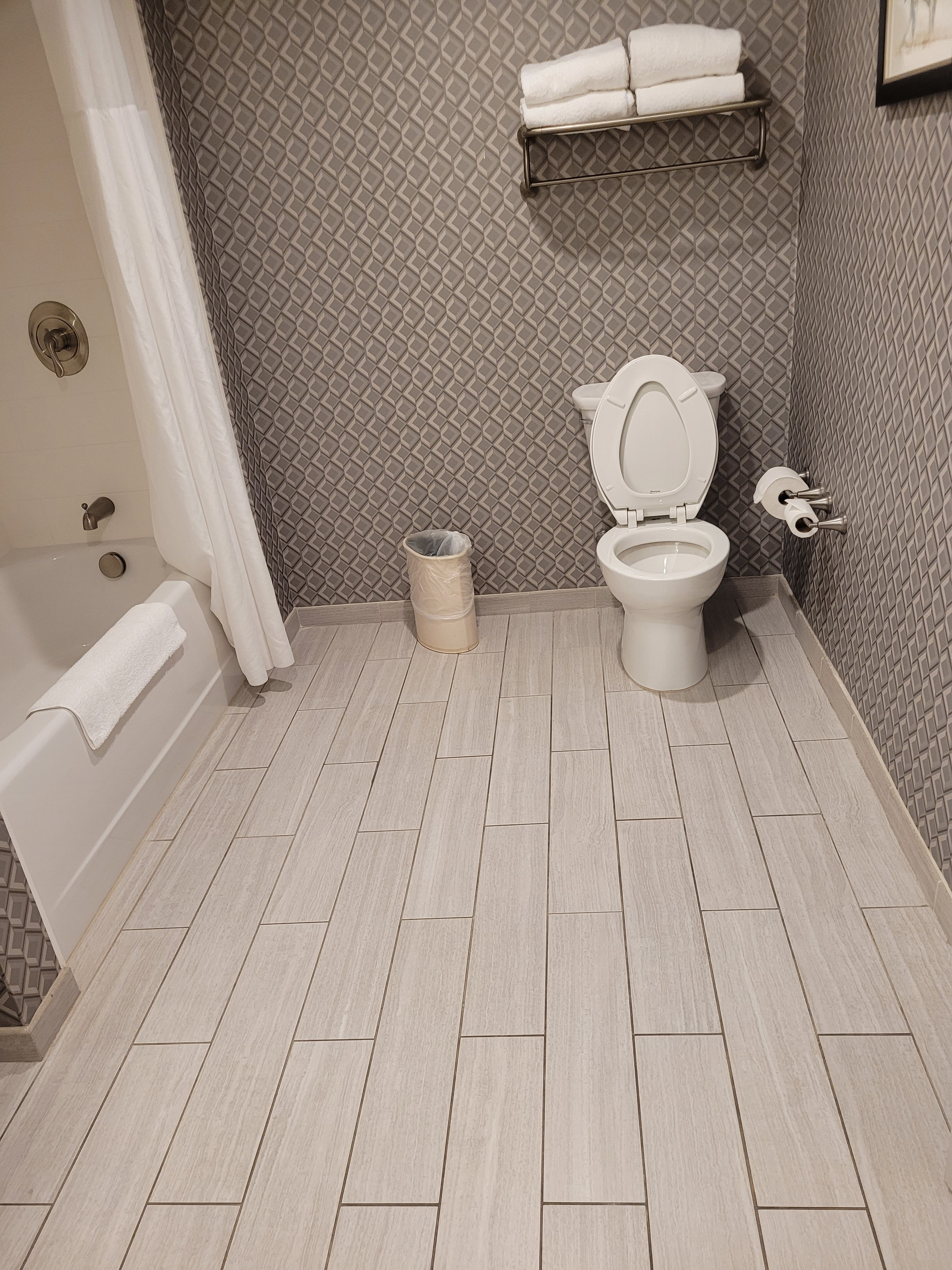 Homewood Suites By Hilton Teaneck Glenpointe-浴室