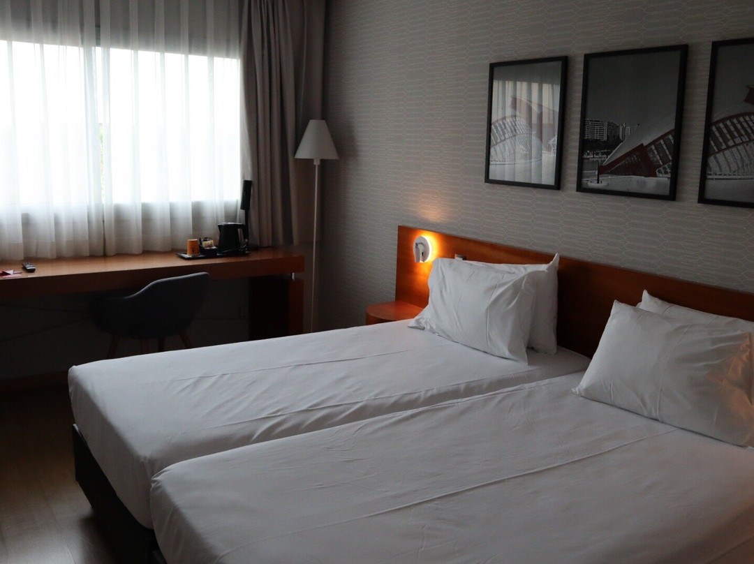 Ramada by Wyndham Valencia Almussafes主图