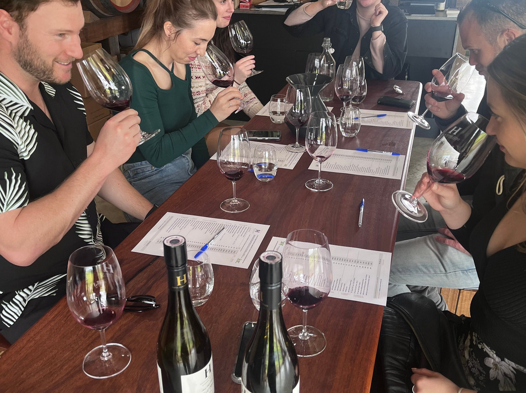 Hayes Family Wines景点图片