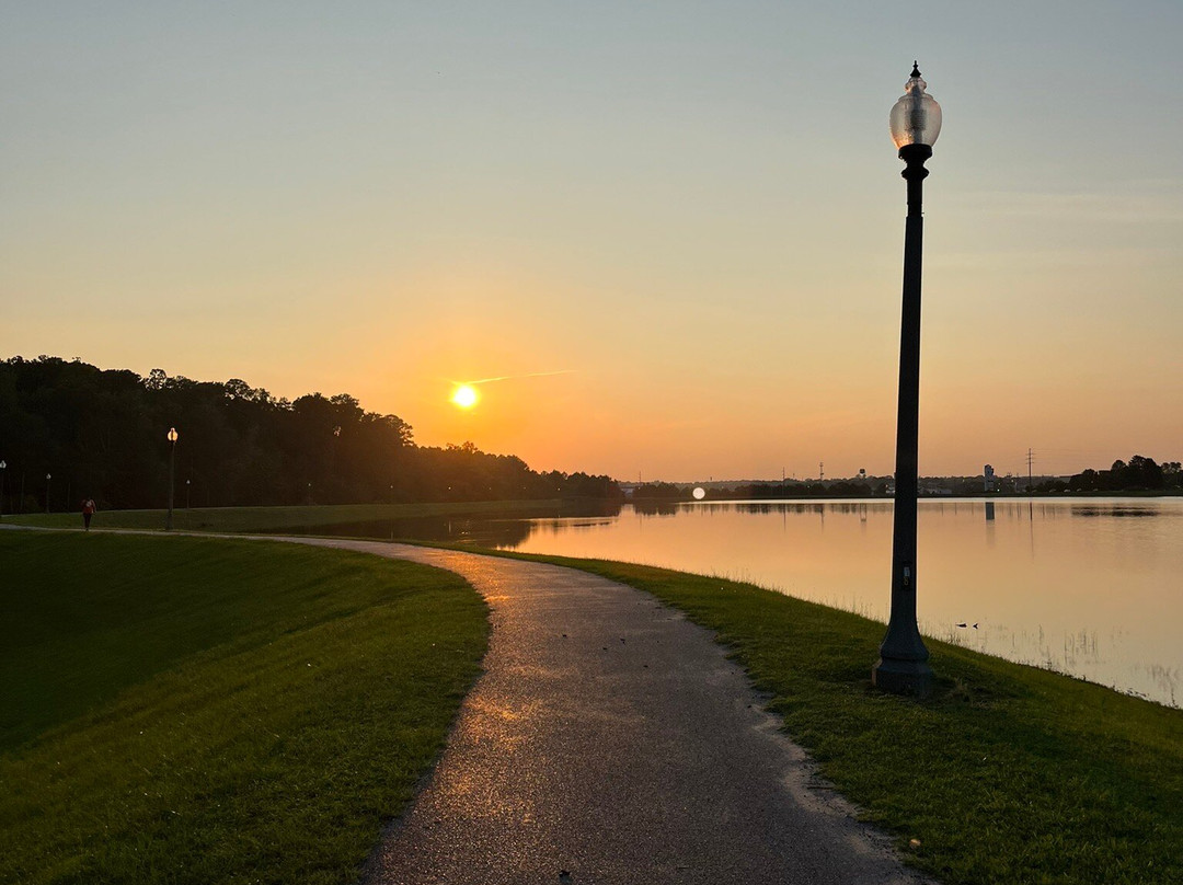 Bonita Lakes Park景点图片
