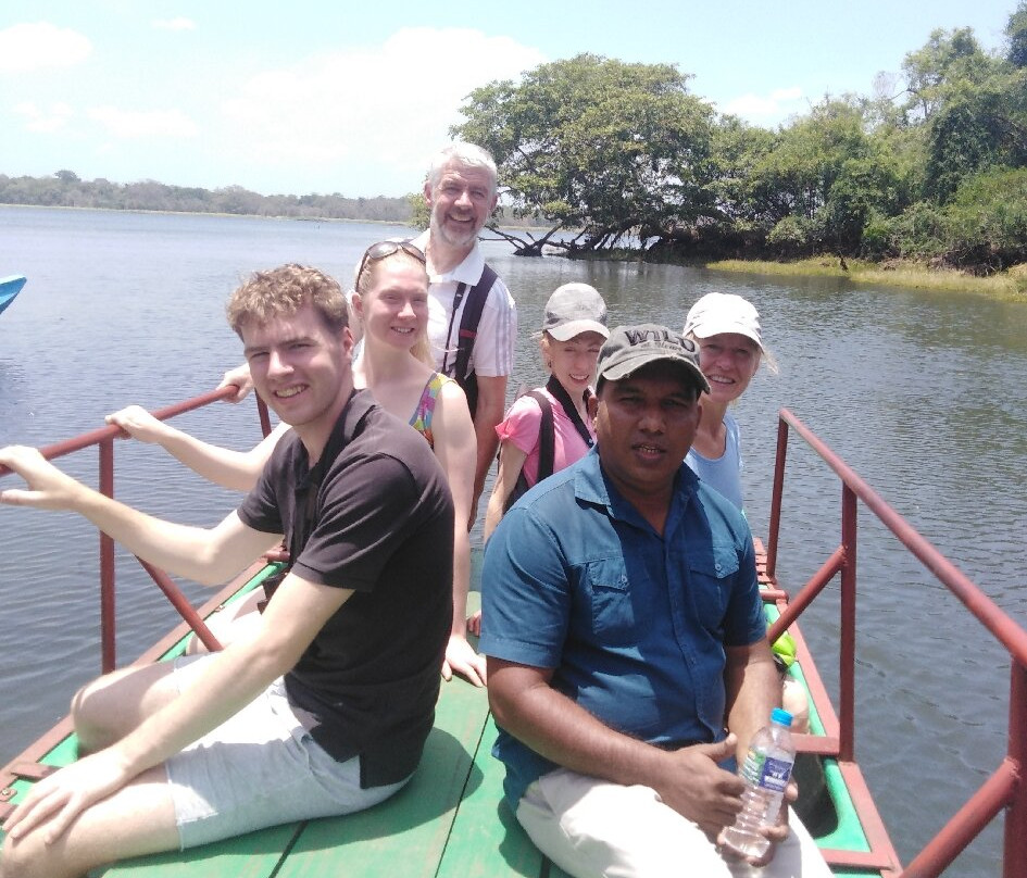 Thenumi Cabs and Tours-加勒必去景点