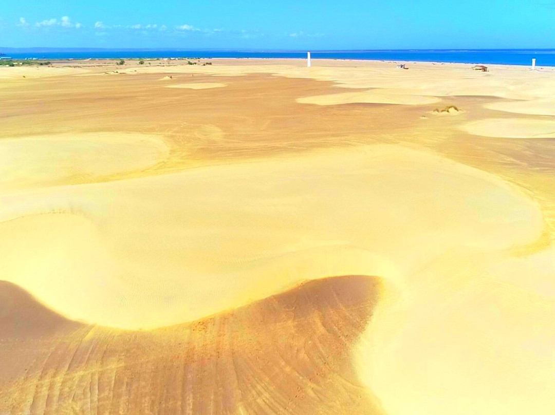 Plage d'Andaboy景点图片