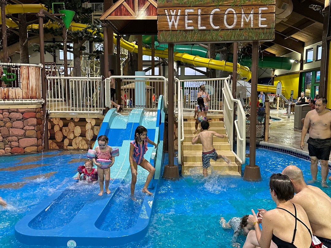 廷伯里奇别墅与水上乐园酒店主图