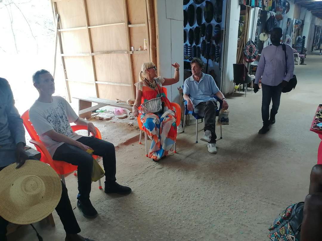 Tetteh Quarshie art market-阿克拉必去景点