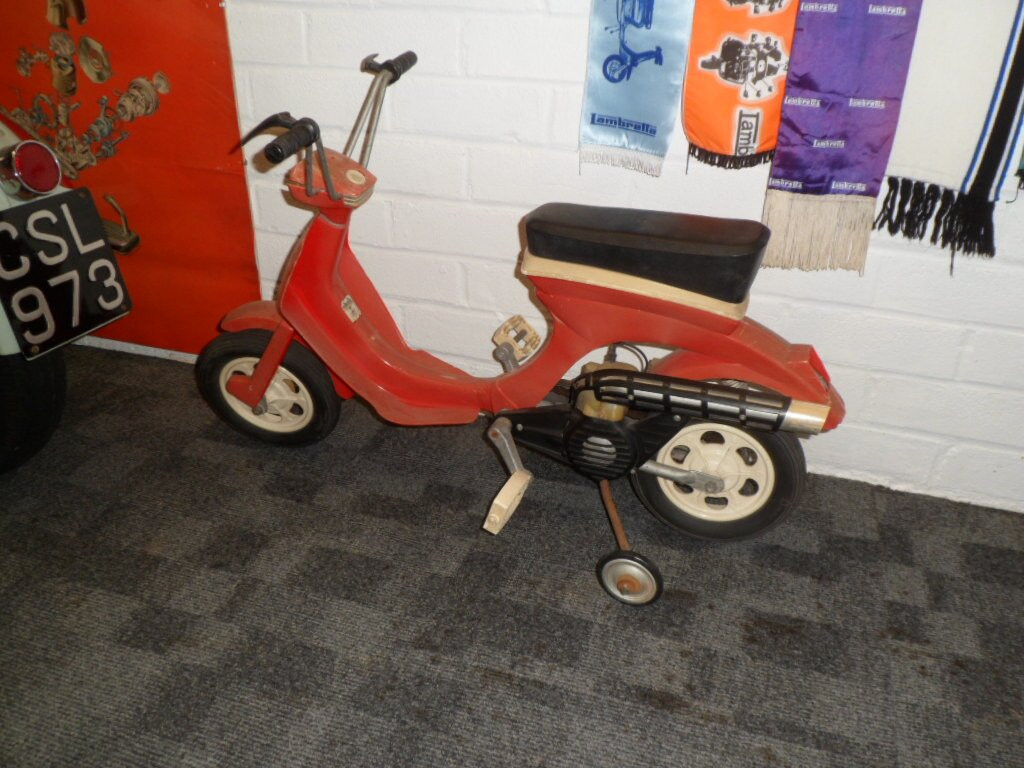 Barwell Lambretta Museum景点图片