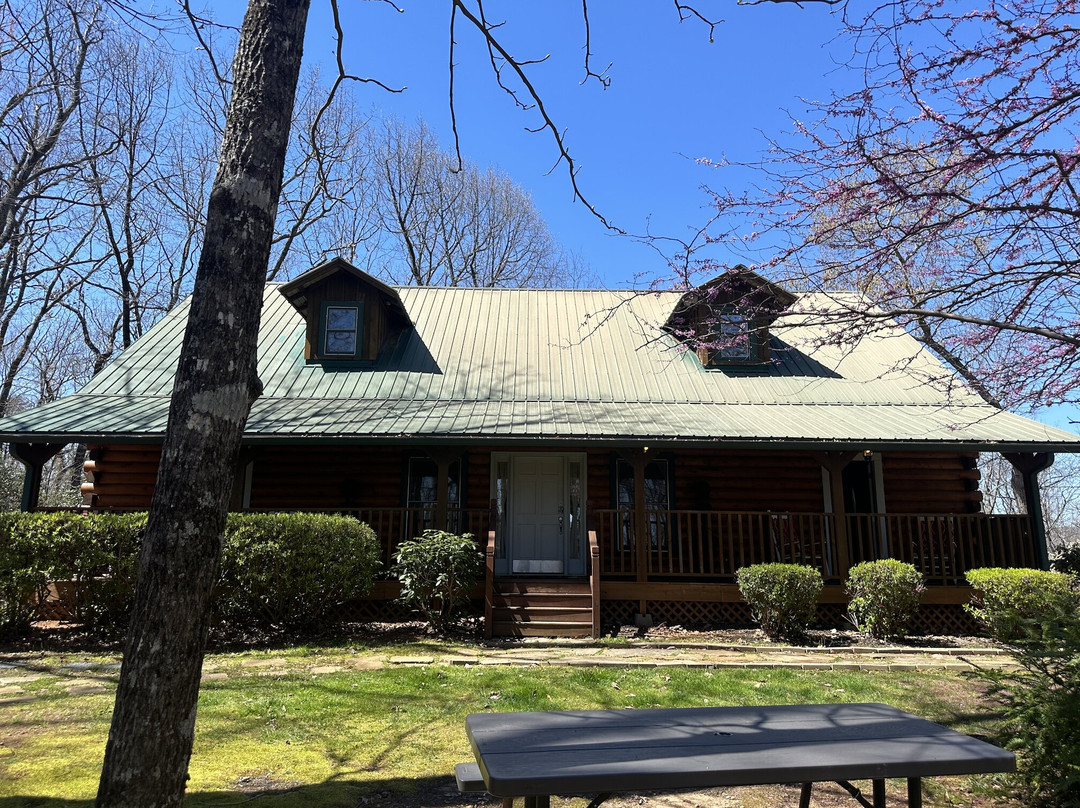 Barefoot Hills主图