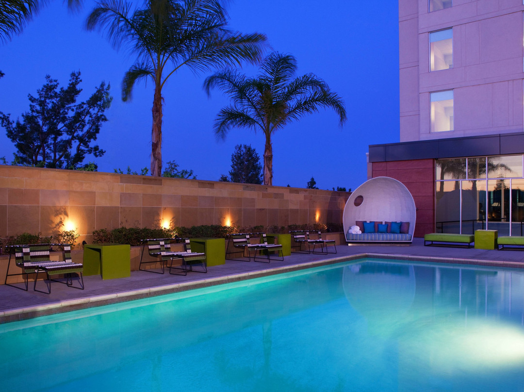 安大略库卡芒加牧场雅乐轩酒店主图