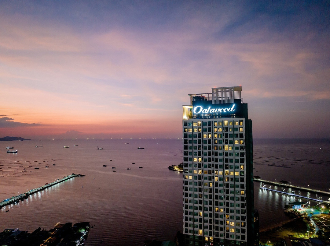 Oakwood Hotel & Residence Sri Racha主图