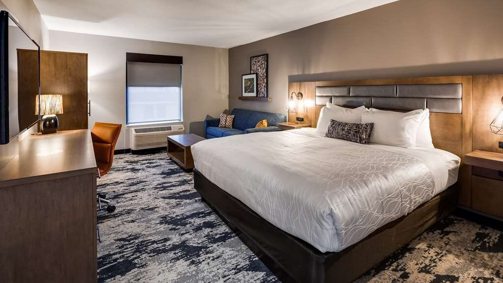 Best Western Plus Bourbonnais Hotel & Suites主图