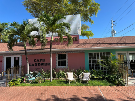 Cafe Landwer - Hallandale Beach