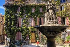 Place De La Fontaine景点图片