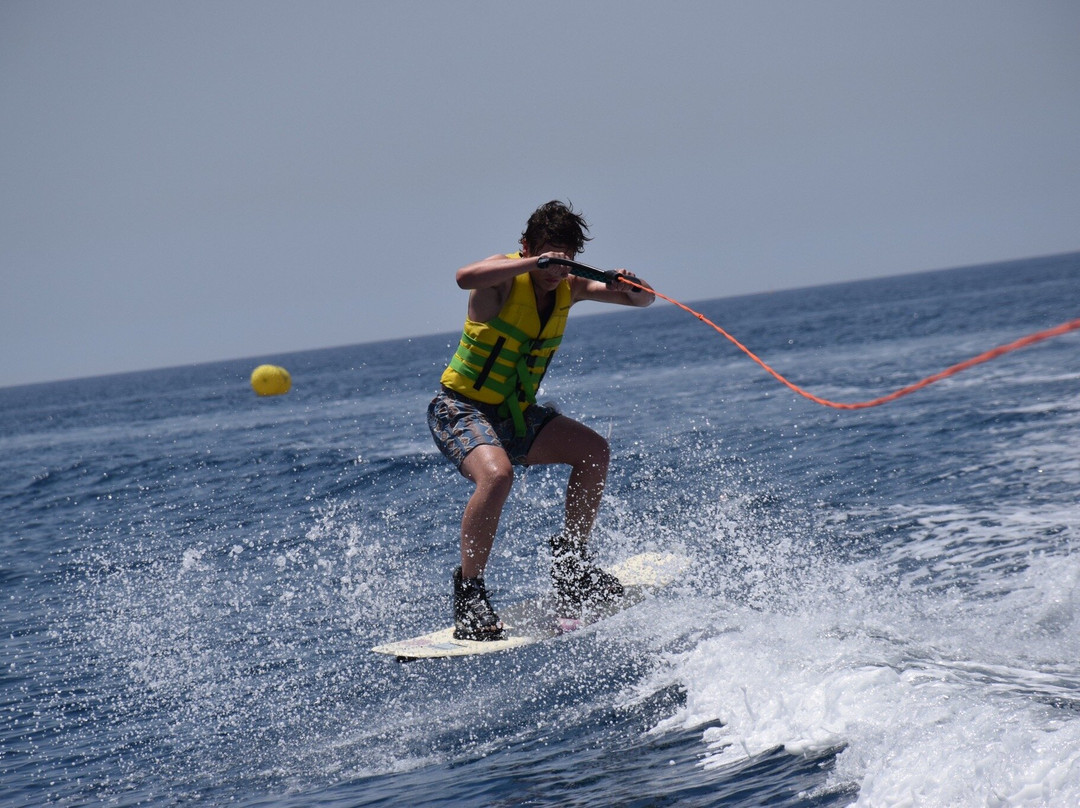 Extreme Watersports Santorini景点图片
