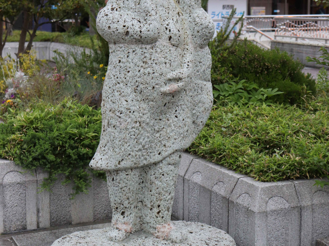 Gyoza Dumpling Statue-宇都宫市必去景点