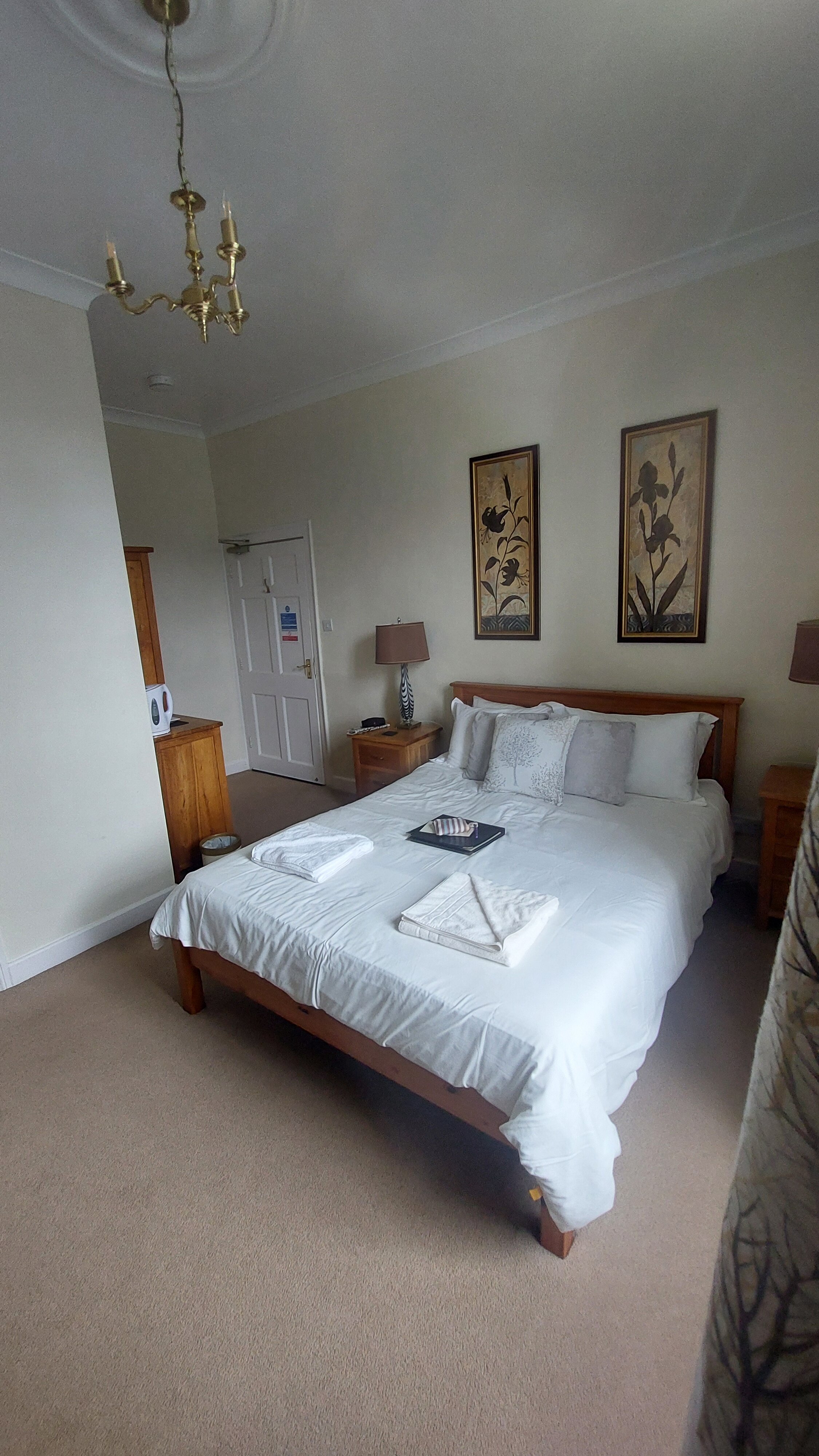 Powe House-客卧