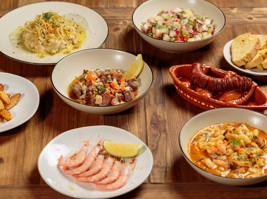 NAU Sao Rafael Suites主图