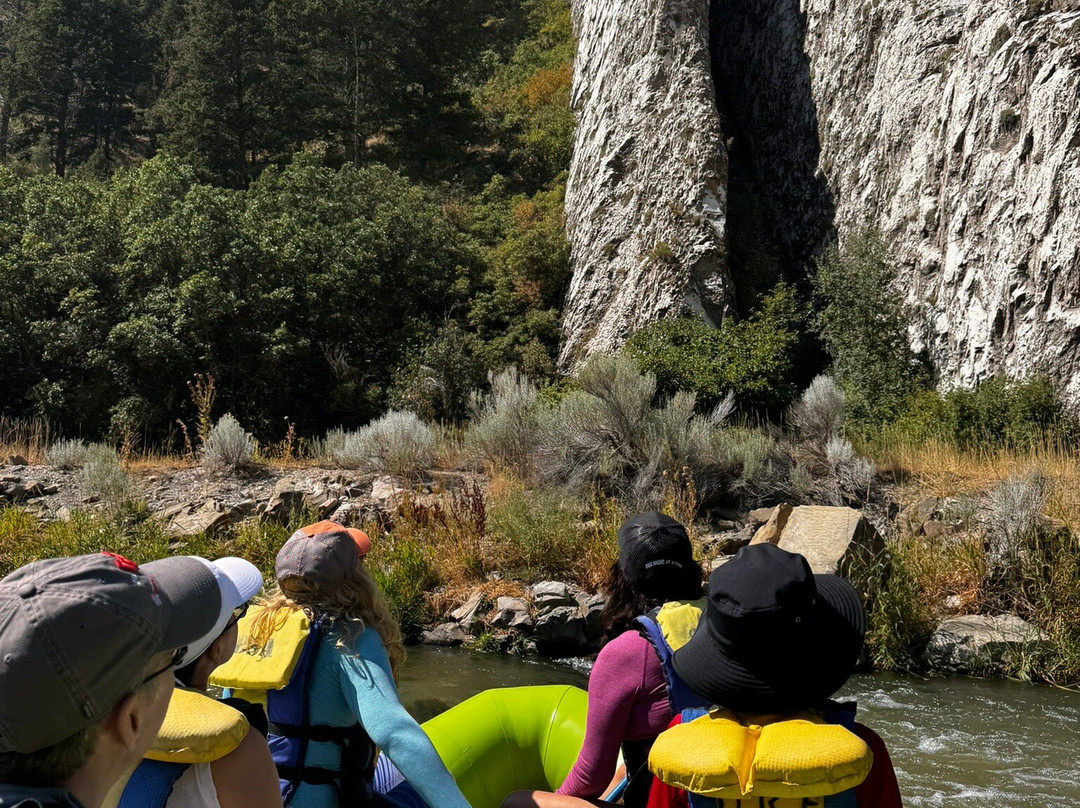 Destination Sports - Gear Rentals, Sales & Guides-Morgan必去景点