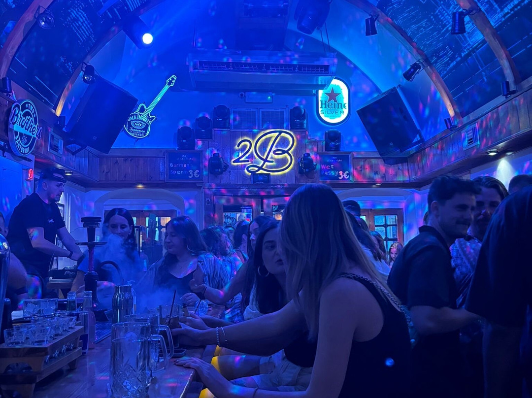 Two Brothers Bar-费拉必去景点