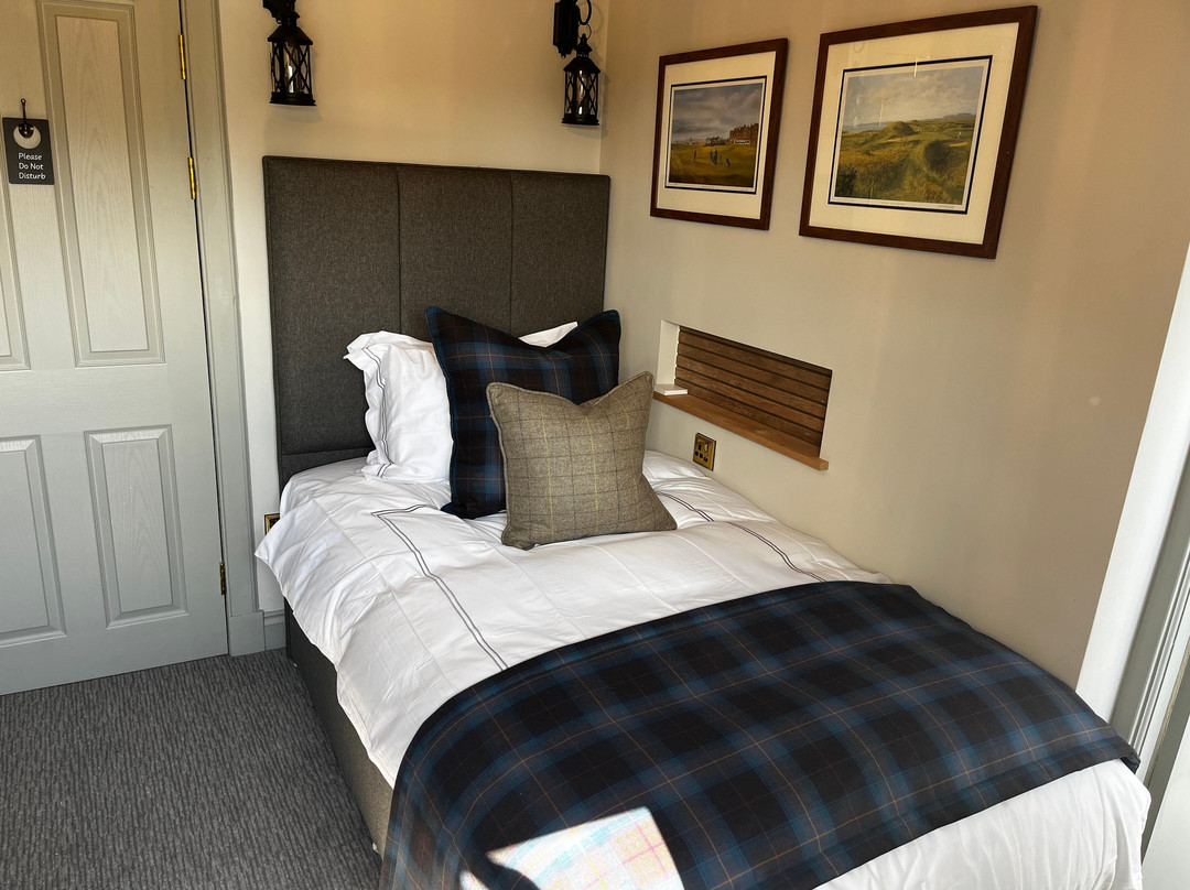 Abbotsford Hotel Ayr Scotland主图