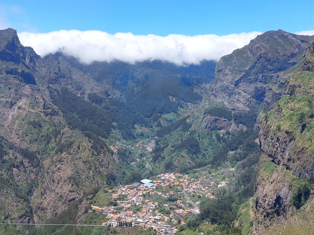 Miradouro Eira do Serrado景点图片