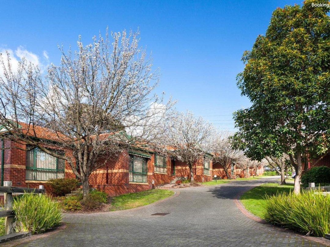 Mount Waverley Townhouses主图