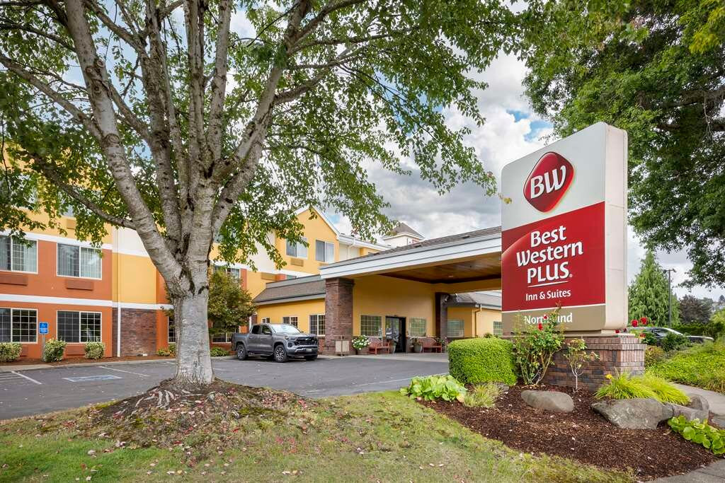 罗斯文贝斯特韦斯特优质套房酒店主图