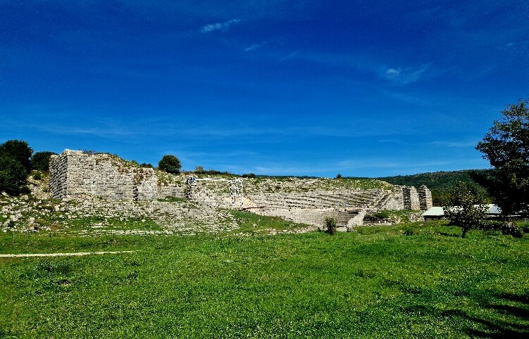 Dodoni Sanctuary and Theatre-约阿尼纳州必去景点
